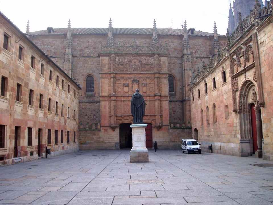 edificio-histórico-de-la-universidad-de-salamanca_71_5